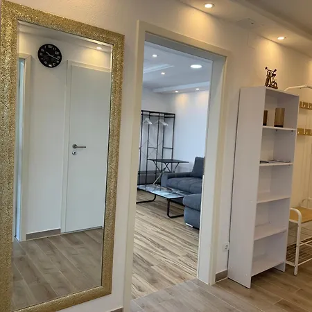 Lejlighed Modern Neuburg Sp - Neu - 2 Zimmer, Komfort, Ausgestattet, Smart Tv, Wi-fi