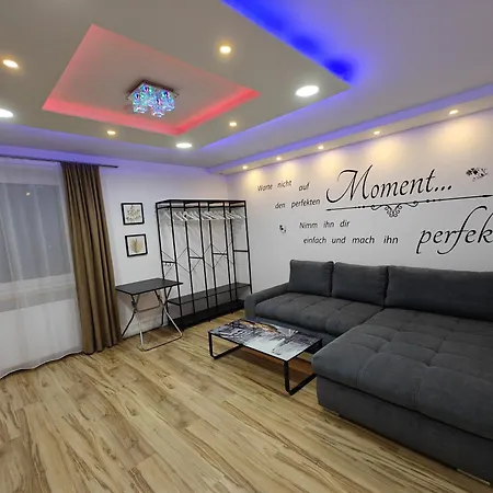 Modern Neuburg Sp - Neu - 2 Zimmer, Komfort, Ausgestattet, Smart Tv, Wi-fi *