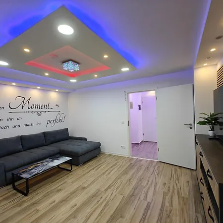 Modern Neuburg Sp - Neu - 2 Zimmer, Komfort, Ausgestattet, Smart Tv, Wi-fi * Neuburg an Der Donau